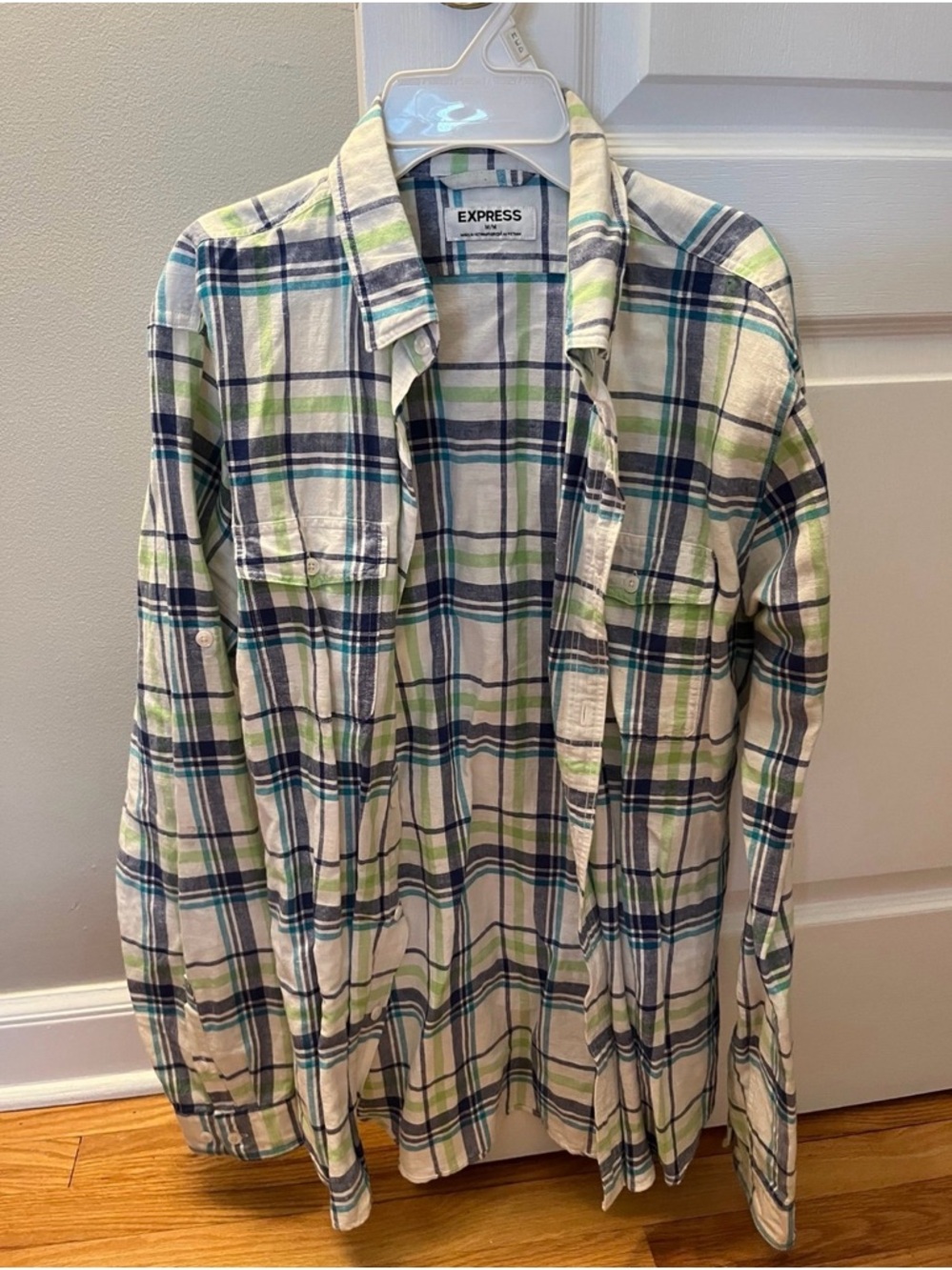 Men’s Express Button Up Shirt Size Medium